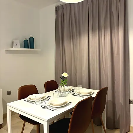 Apartamento Puerta De Arcos *