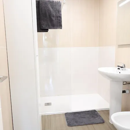 Puerta De Arcos Apartment